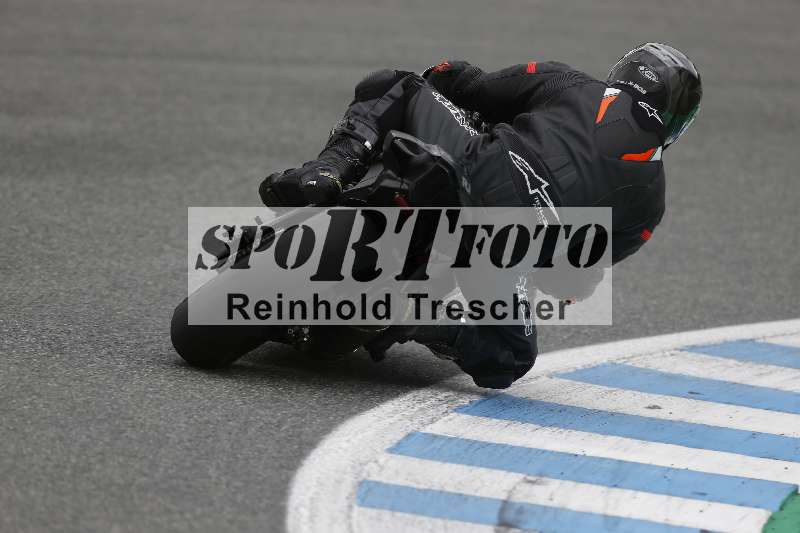 /Archiv-2025/02 28.-31.01.2025 Moto Center Thun Jerez/rot-red/170
